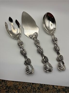 Godinger Silverplate Grape Vine 3-Piece Serving Set